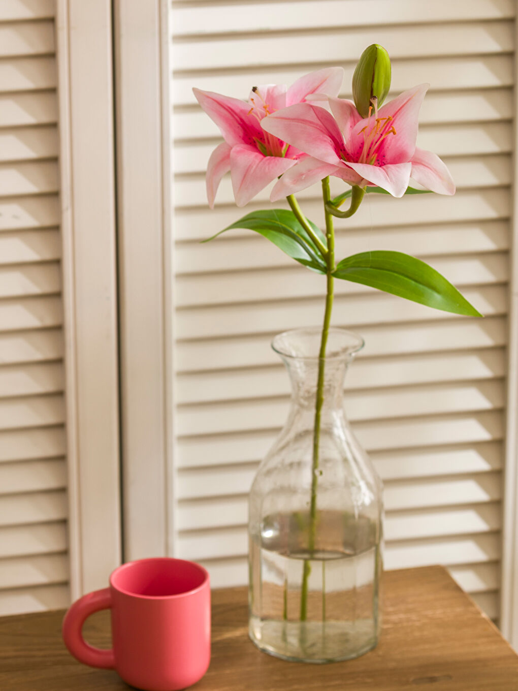 زهرة صناعية خليط من الألوان