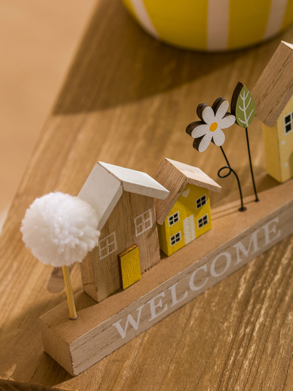 Karışık Ev Figürlü Dekoratif Ahşap Süs 26 cm-2