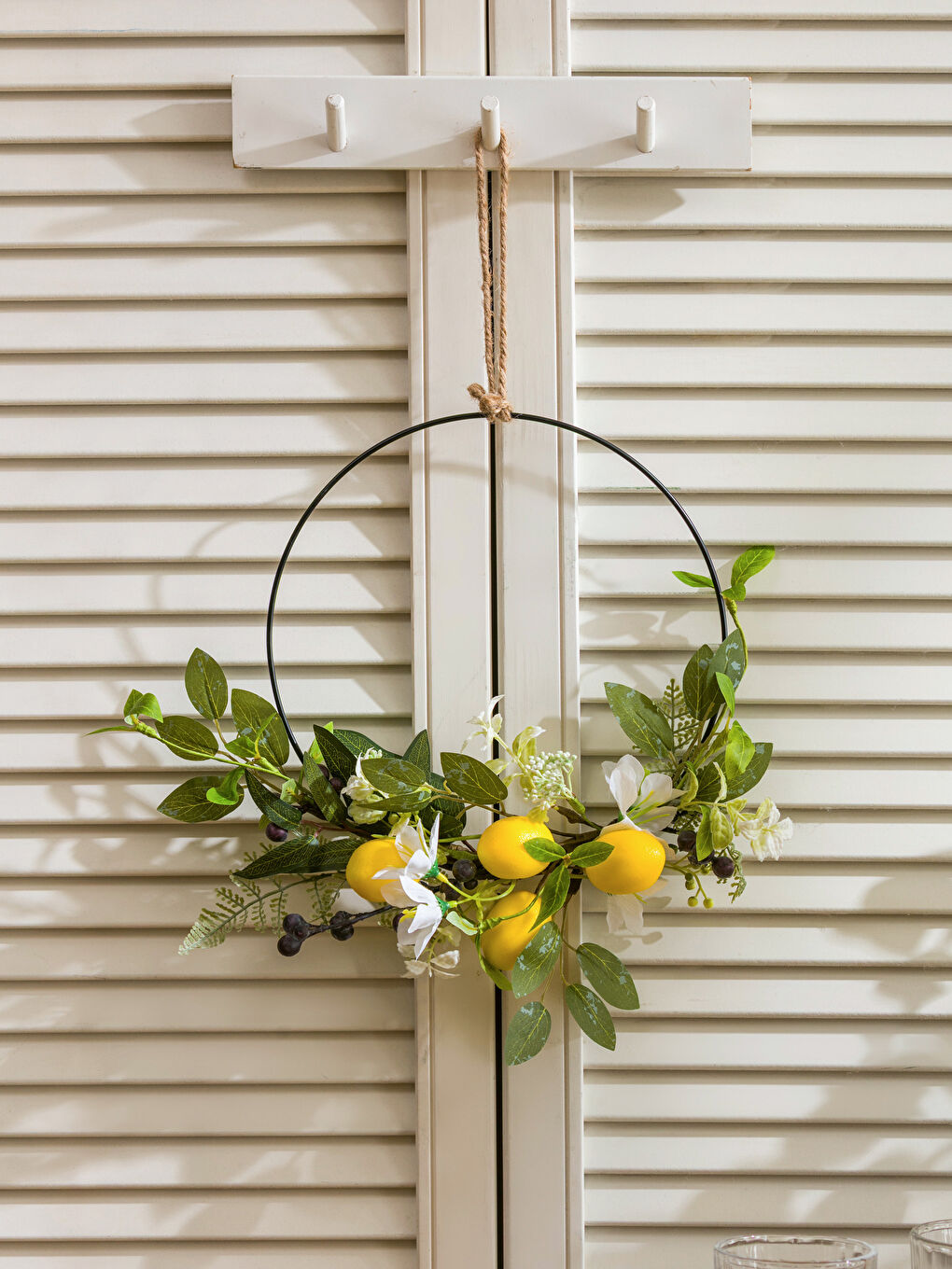 Аралас Есікке арналған сәндік бұйым