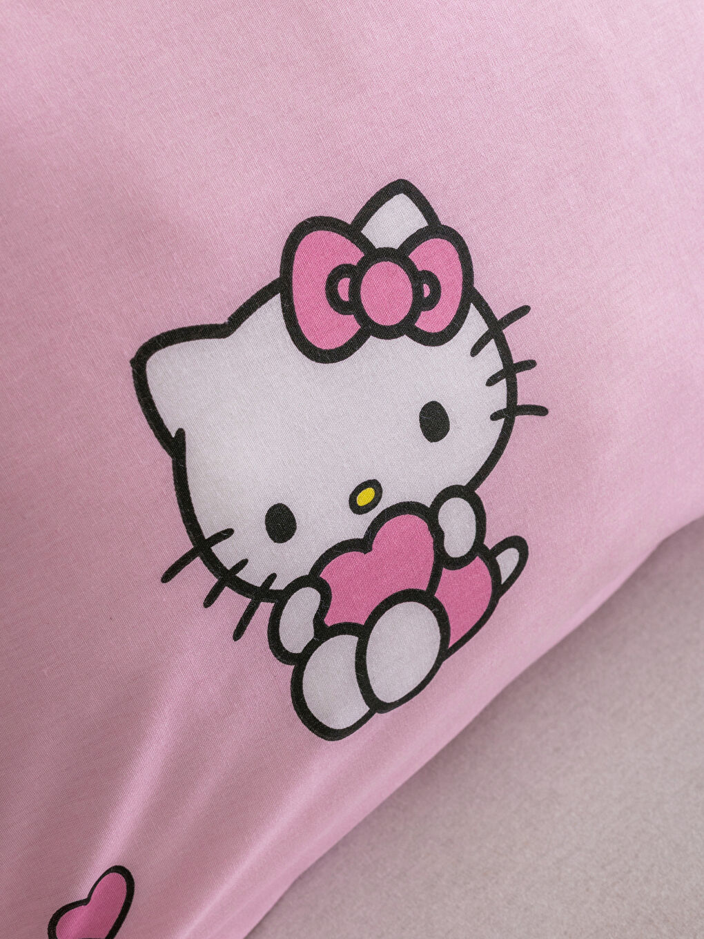 Pembe Hello Kitty Baskılı Kız Çocuk Nevresim Seti-3