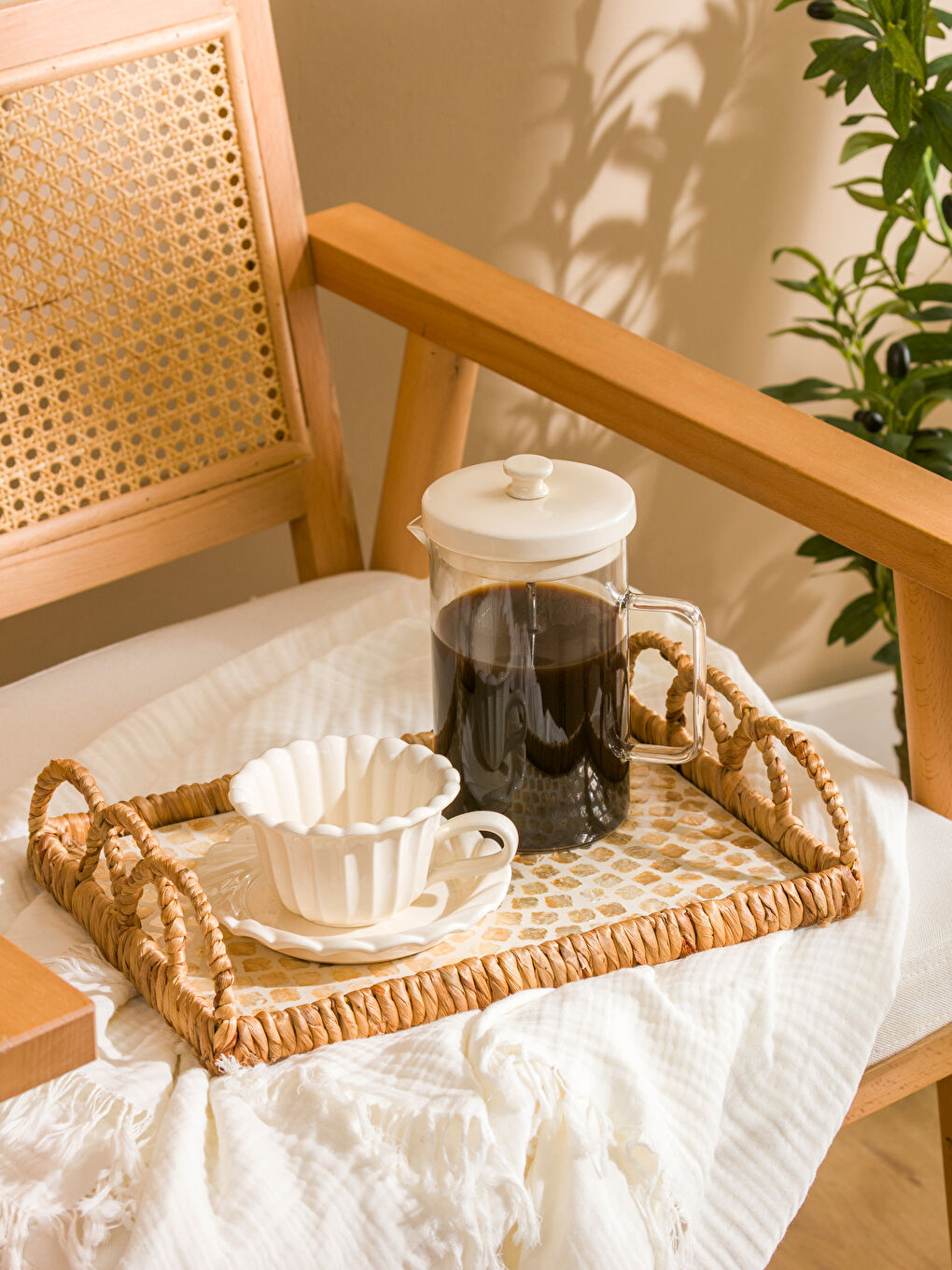 Karışık Dekoratif Hasır Tepsi 33 cm