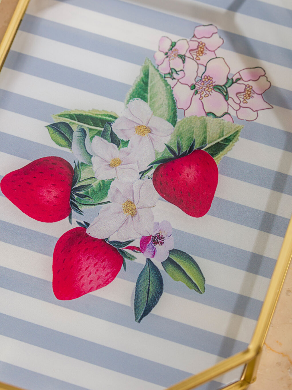 Metalni poslužavnik 26 cm-2