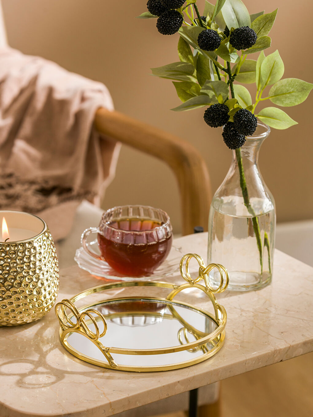 Ogledana metalna tacna 16 cm-1