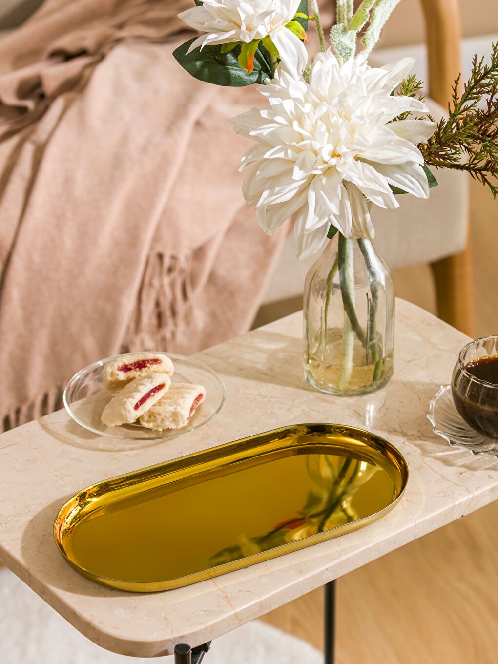 Decorative Metal Tray 25 cm-1