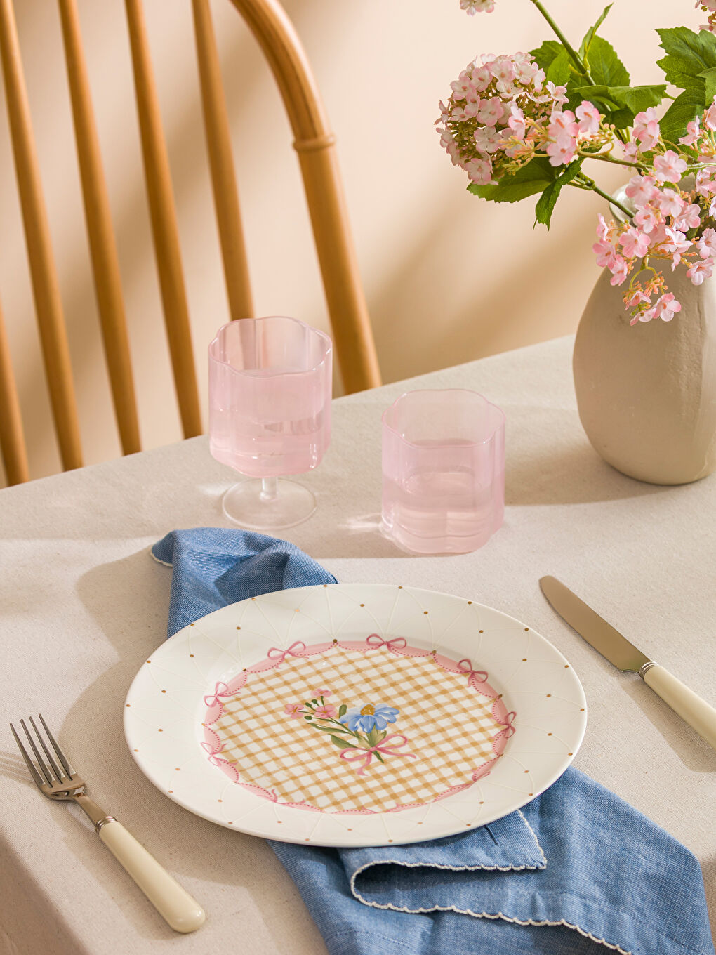 Разноцветный Тарелка