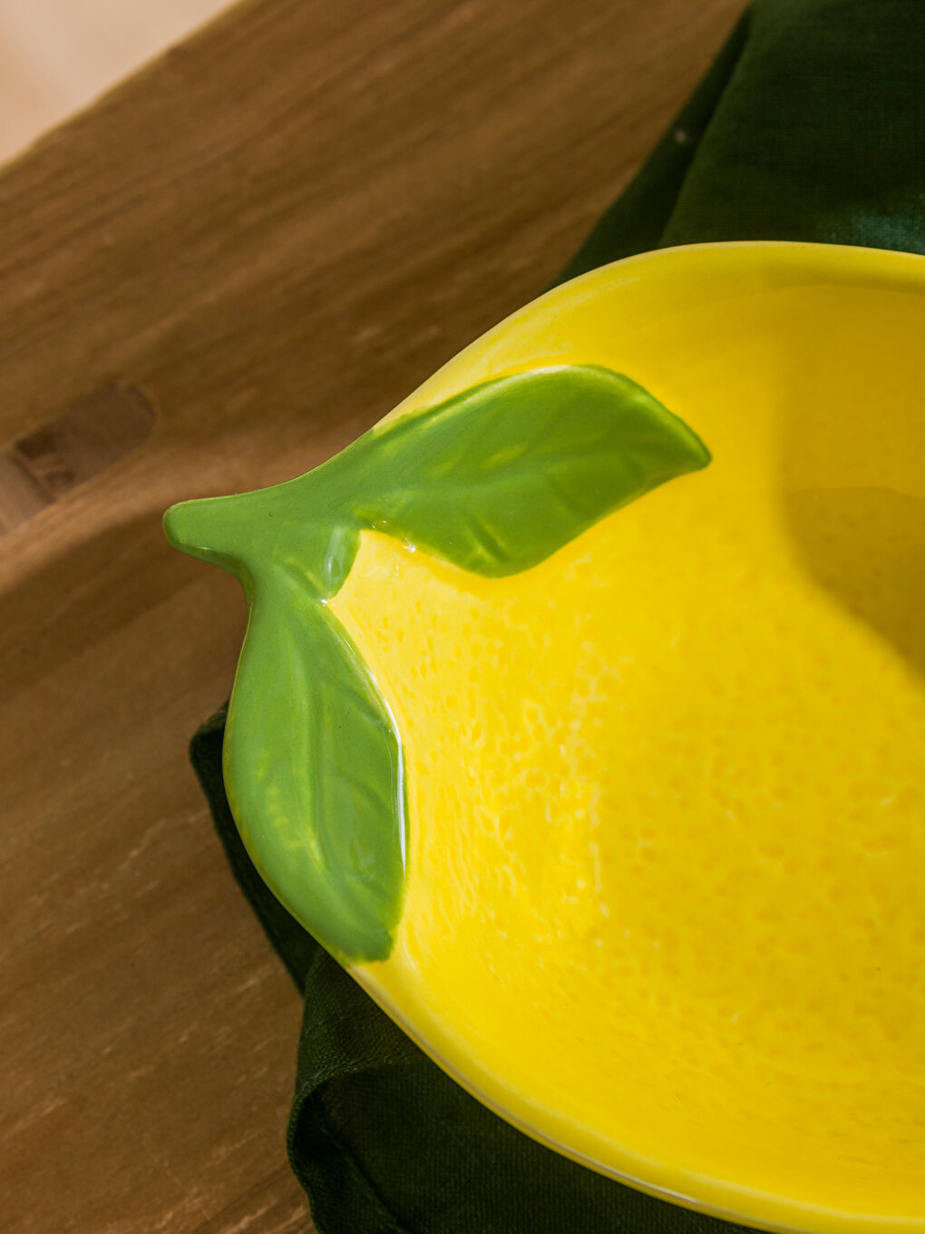 Lemon Figured Ceramic Bowl 18 cm-2
