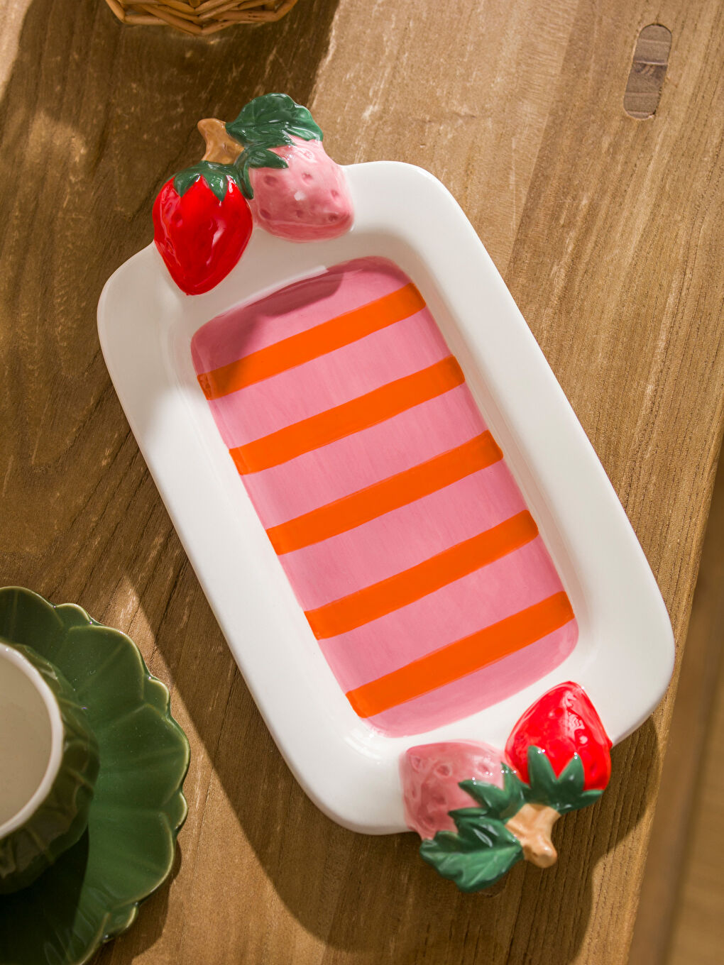 Karışık Çilek Baskılı Sunum Tabağı 23 cm-1