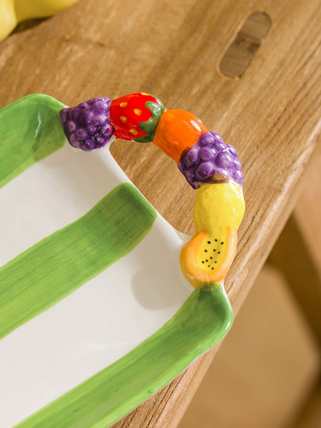 Karışık Çizgi Desenli Seramik Sunum Tabağı 26 cm-2