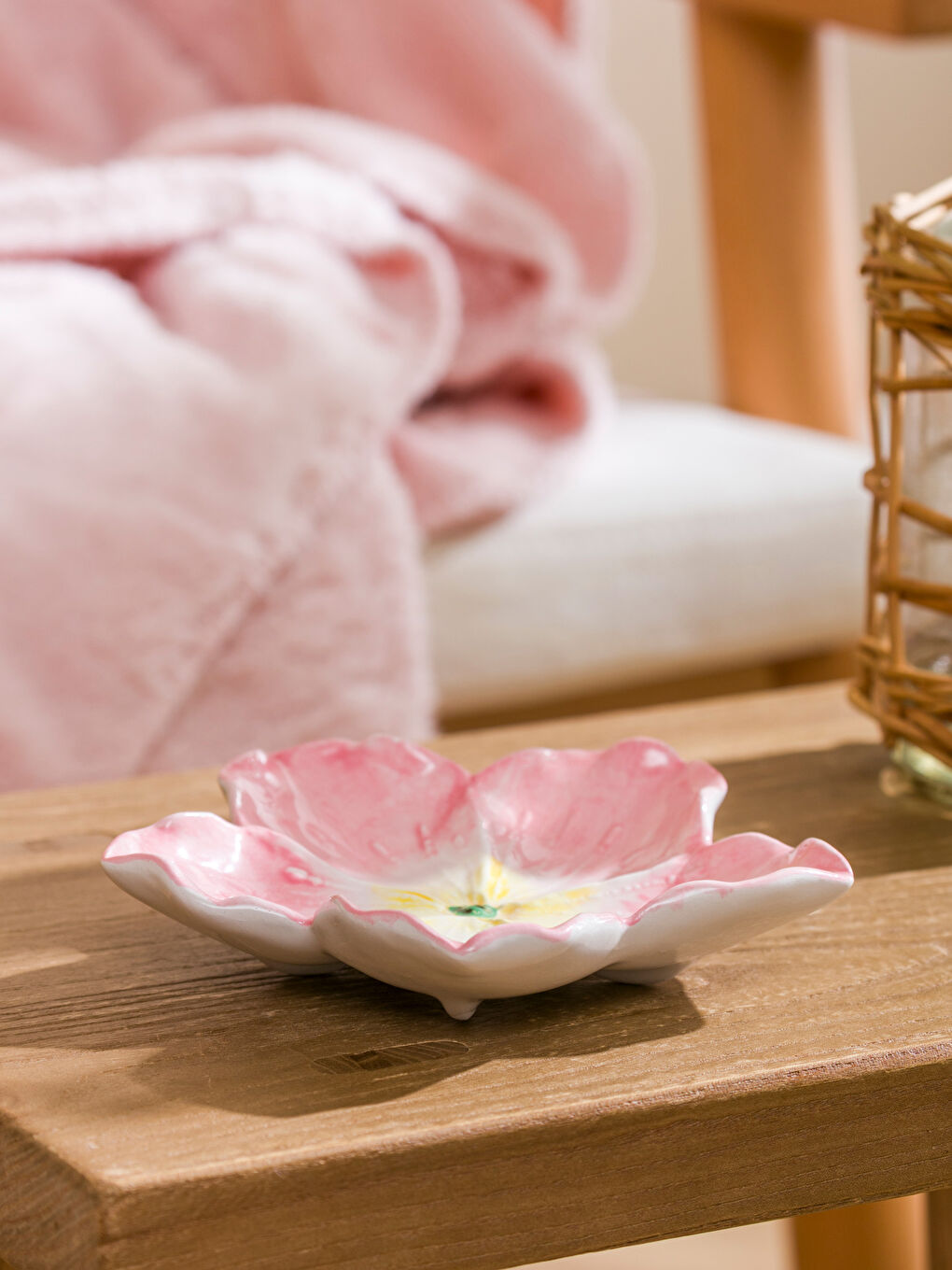 Karışık Çiçek Figürlü Seramik Tabak 14 cm-1