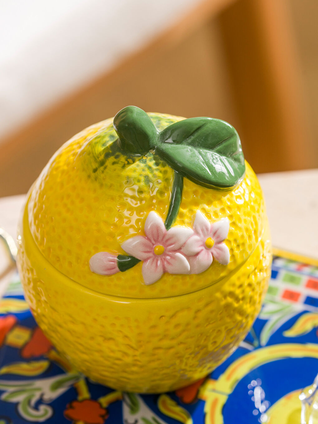 Keramička šećerna posuda sa limun dezenom-2