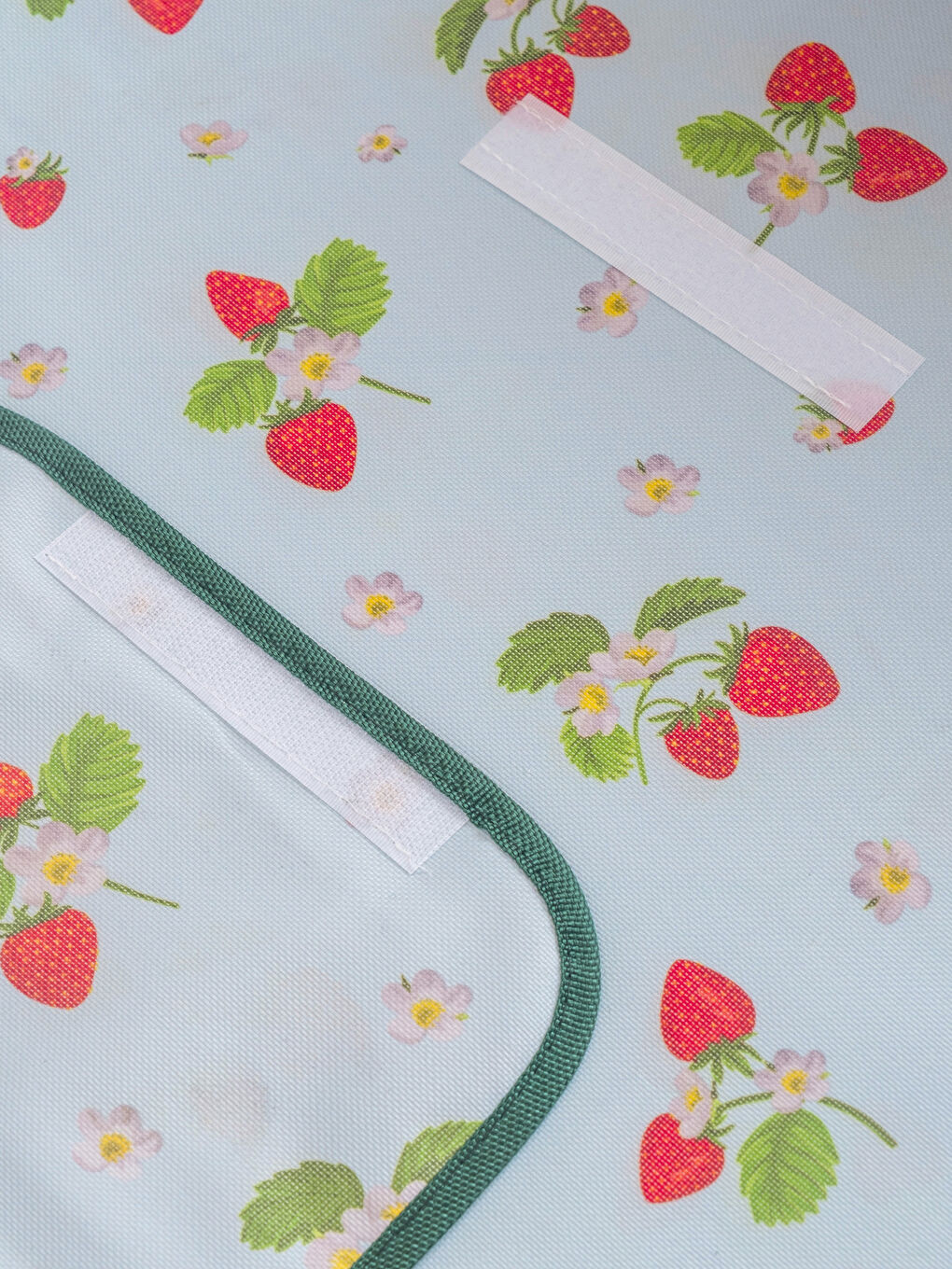 Karışık Çilek Desenli Piknik Matı 130x170 cm-1