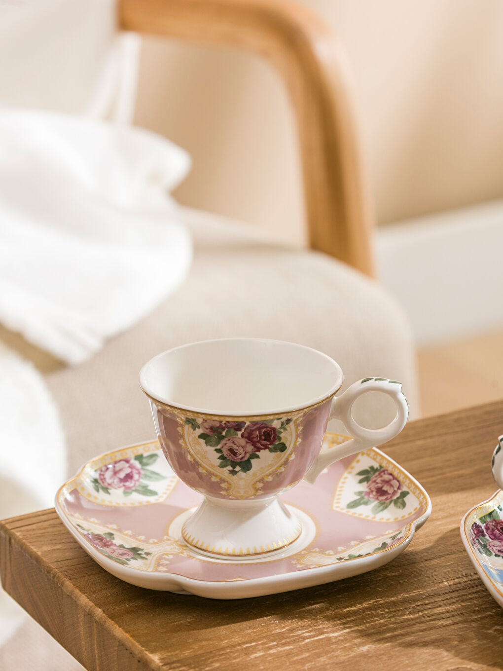 Karışık Baskılı  Porselen Kahve Fincan Takımı 100 Ml-1