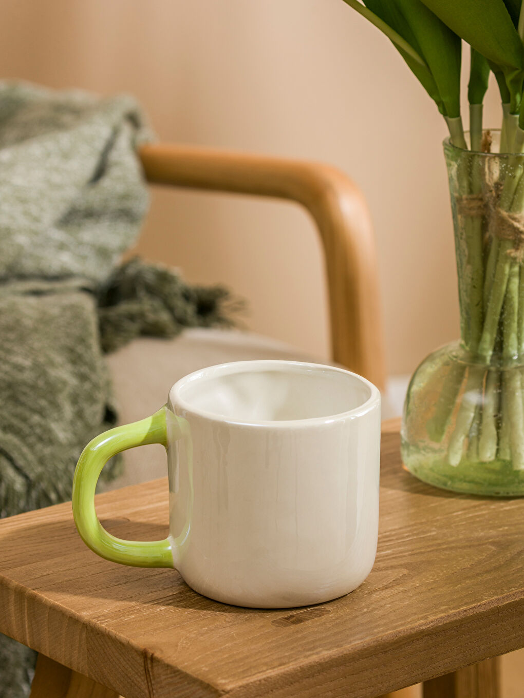 Šolja od porcelana sa cvetnim printom, zapremine 520 ml-1