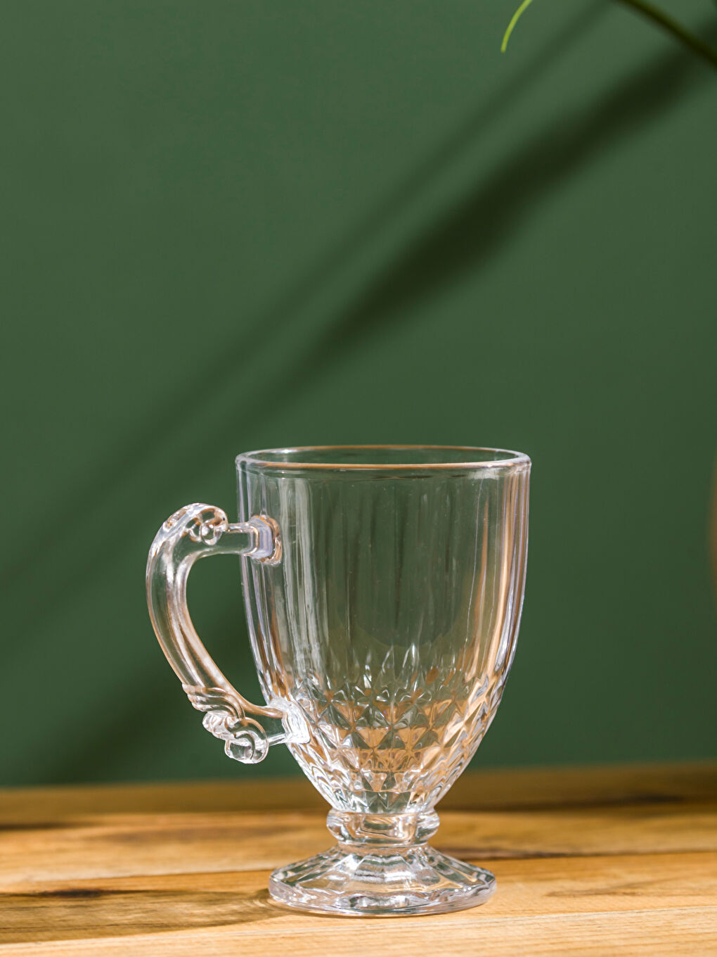 Stemmed Glass Cup 190 ml