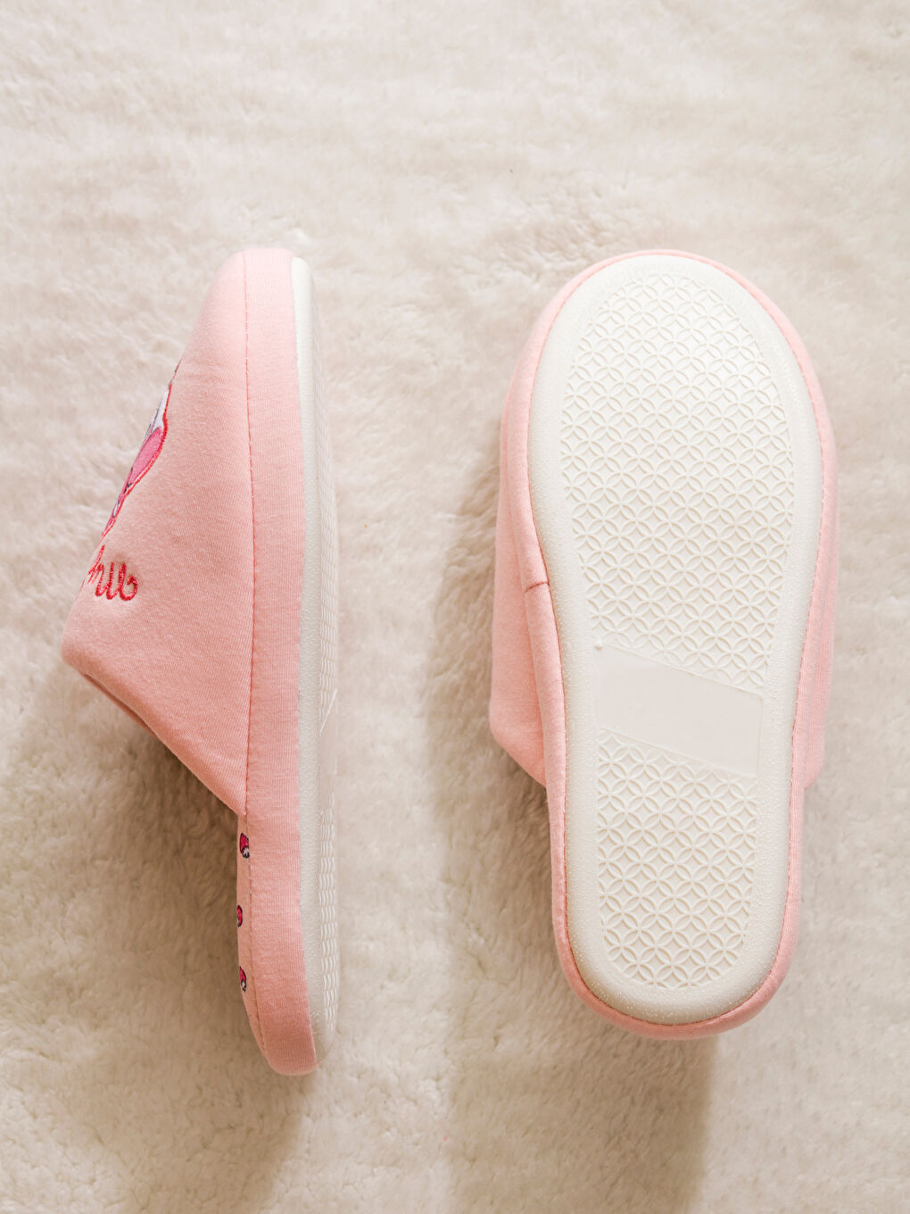 My Melody Baskılı Pelüş Kadın Ev Terliği-3