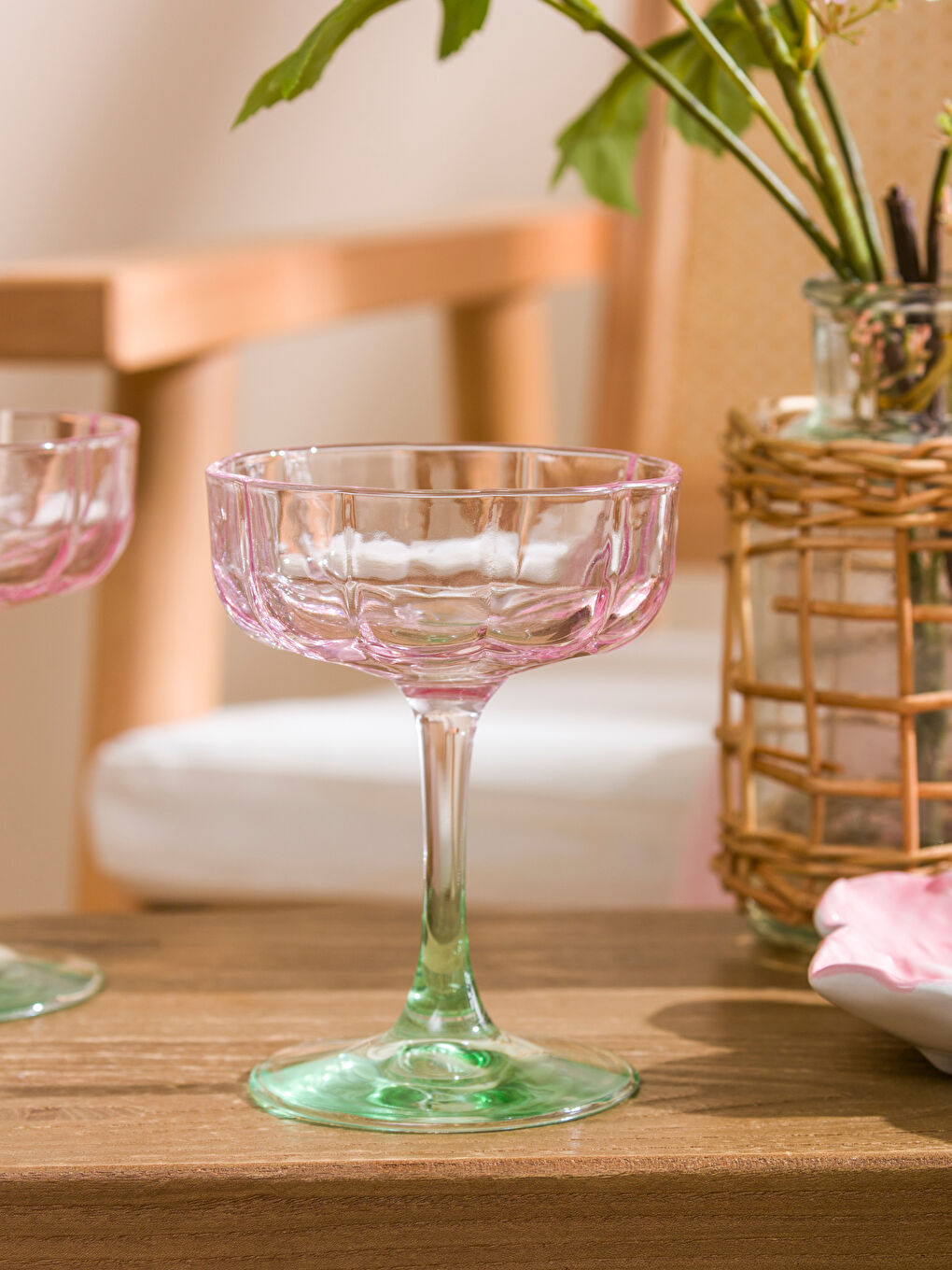 Set of Two Decorative Stemmed Glasses, 190 ml