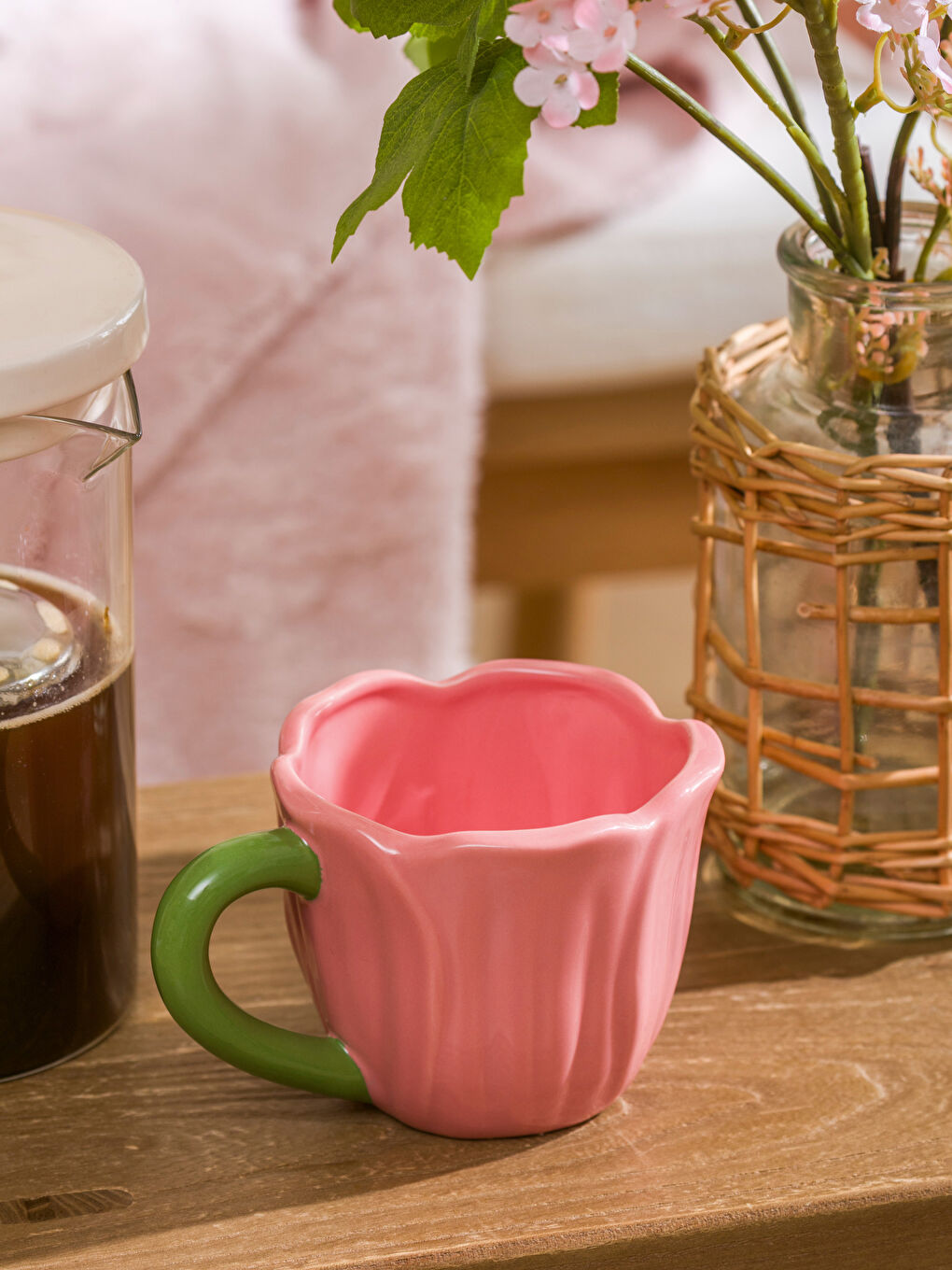 Keramička šolja sa cvetnim motivom, 280 ml-1