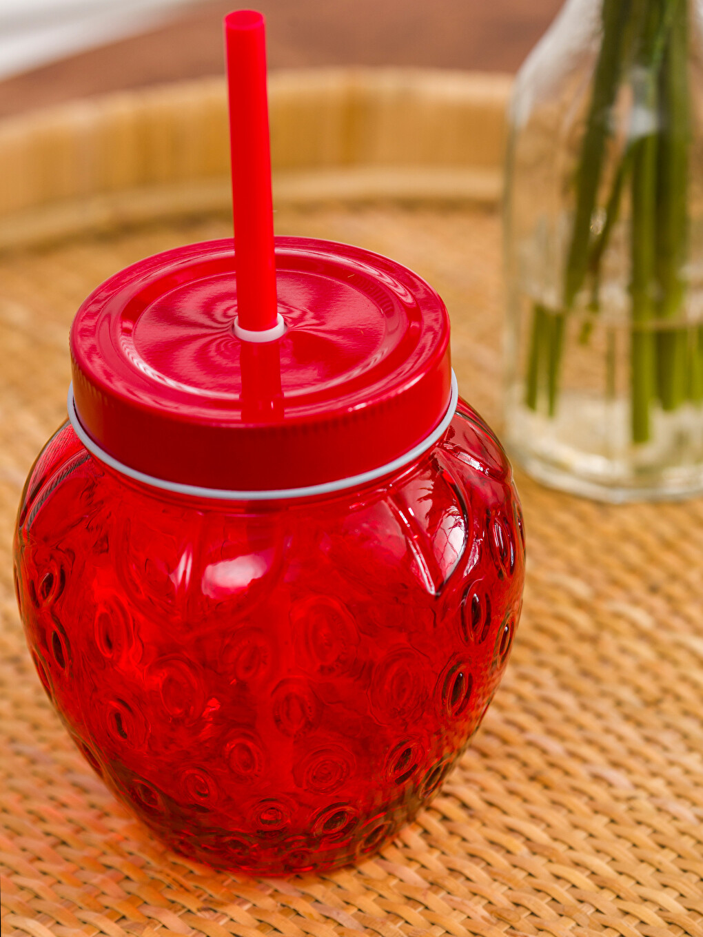 Verre à soda en verre avec paille motif fraise-2