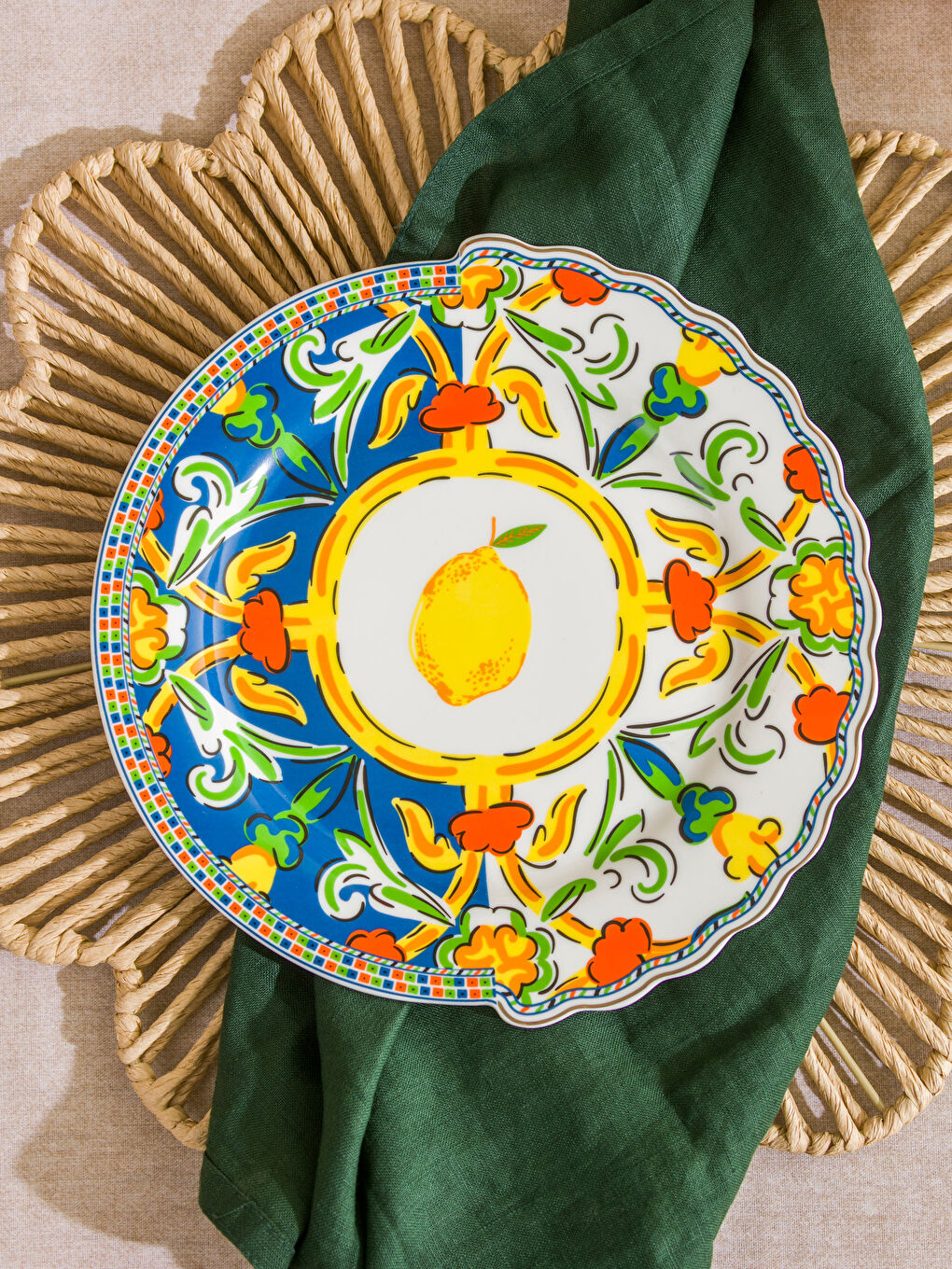 Аралас Тортқа арналған тәрелке-1