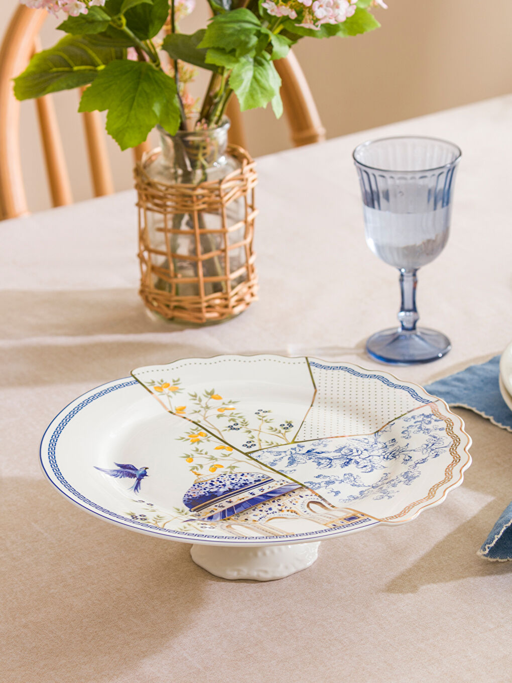 Karışık Baskılı Porselen Ayaklı Sunum Tabağı 28 cm