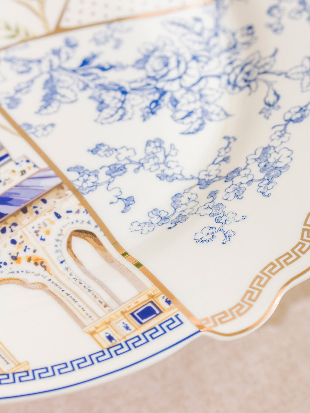 Karışık Baskılı Porselen Ayaklı Sunum Tabağı 28 cm-2