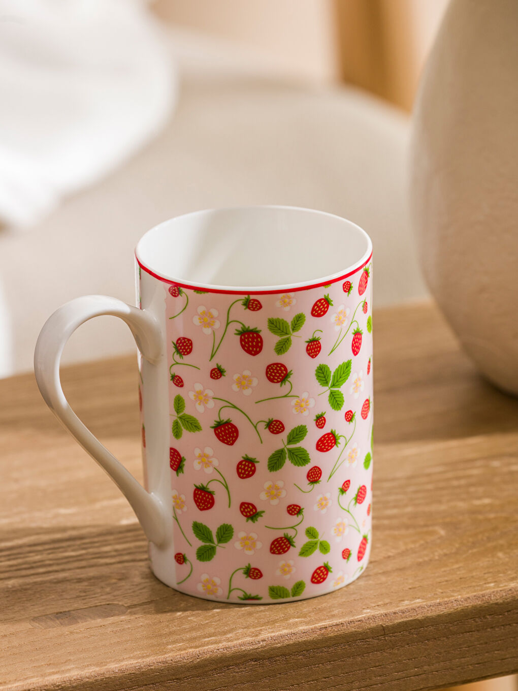 Karışık Çiçek Baskılı Porselen Kupa 320 ml-1