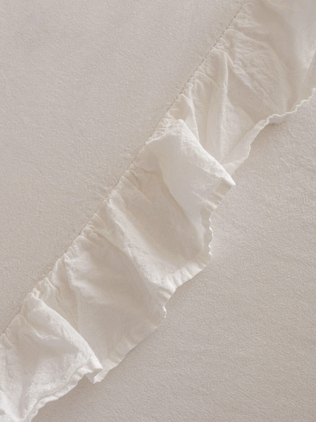 Beyaz Pamuklu Çift Kişilik Nevresim Seti-4