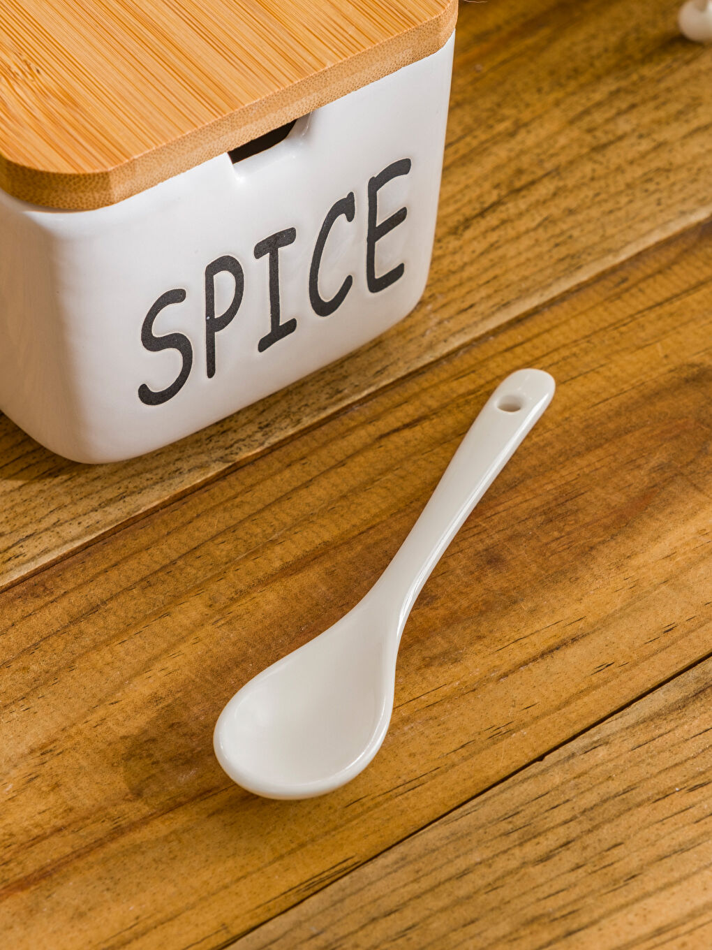 حافظة طعام خليط من الألوان-2