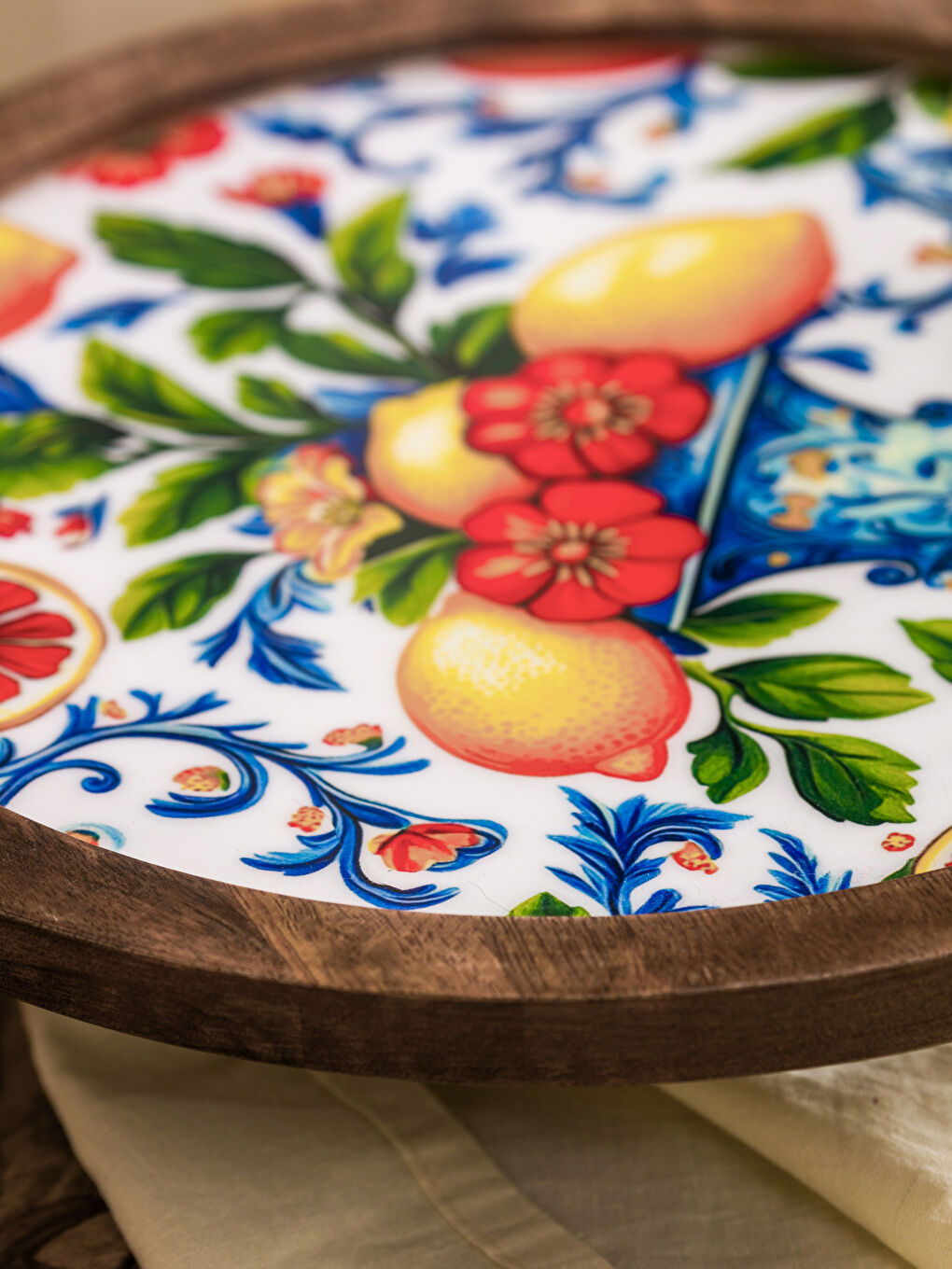 Karışık Baskılı Ahşap Ayaklı Sunumluk 30 cm-2