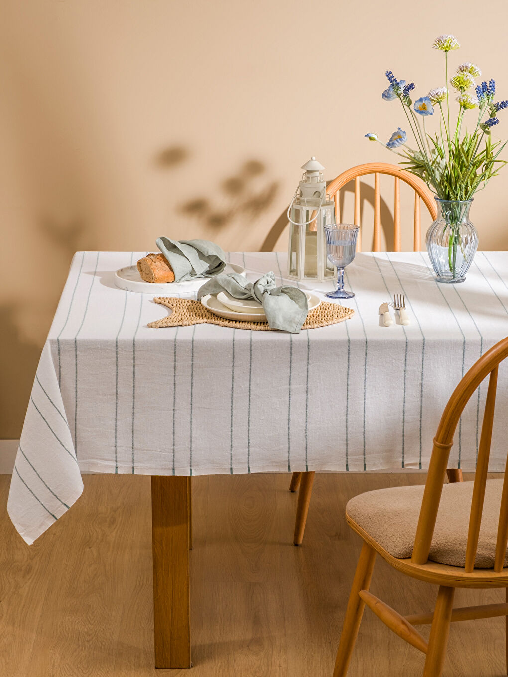 Yeşil Çizgi Desenli Masa Örtüsü 150x200 Cm-1