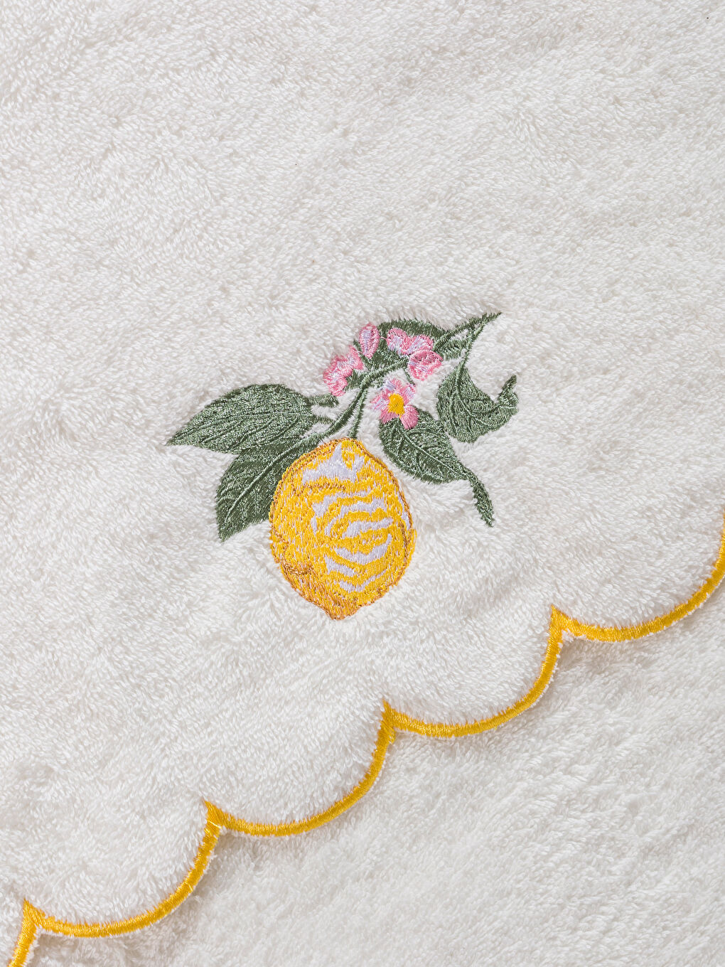 Lemon Embroidered Face Towel 50x80 cm-3
