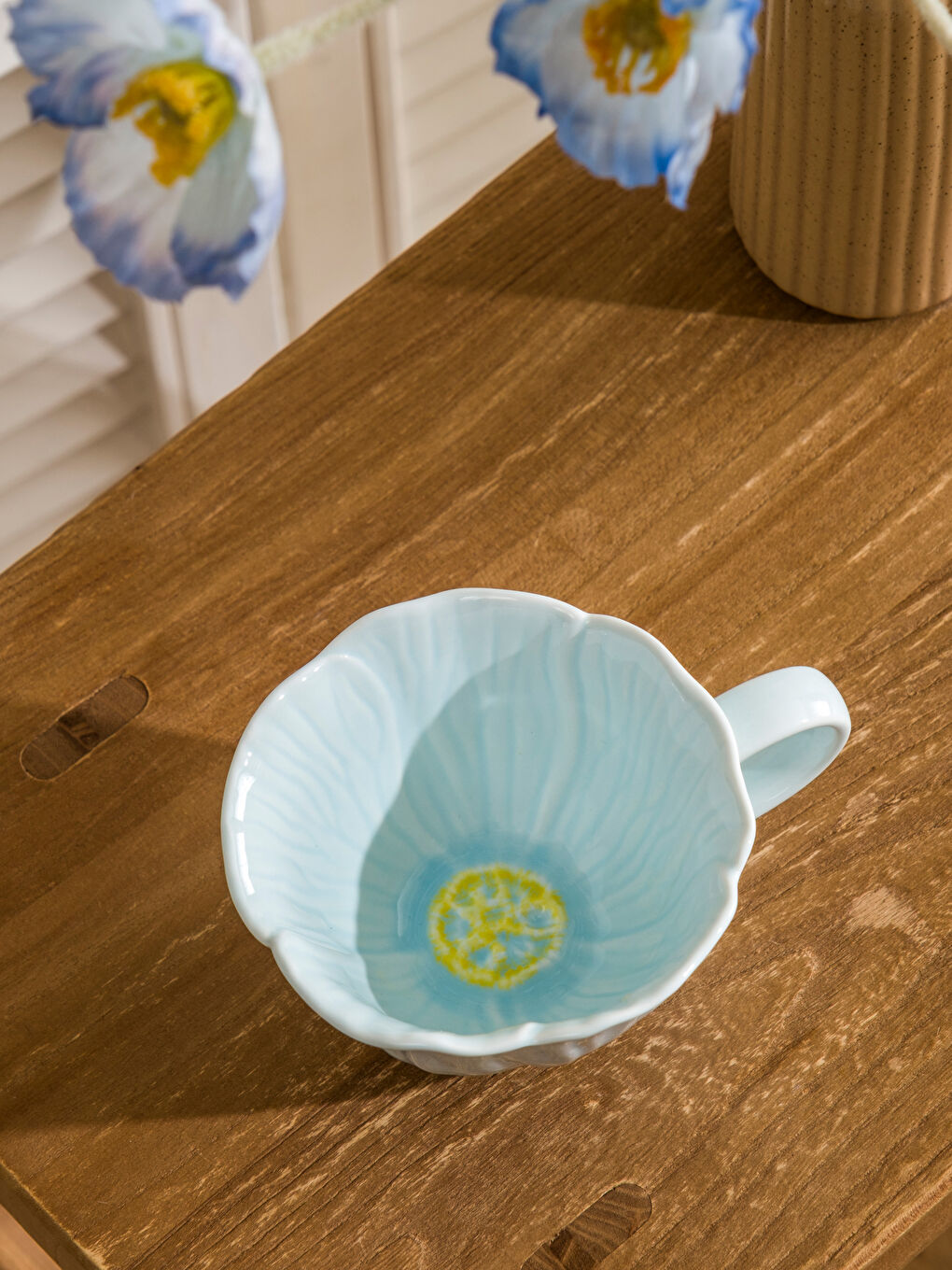 Yeşil Çiçek Desenli Porselen Kupa-2