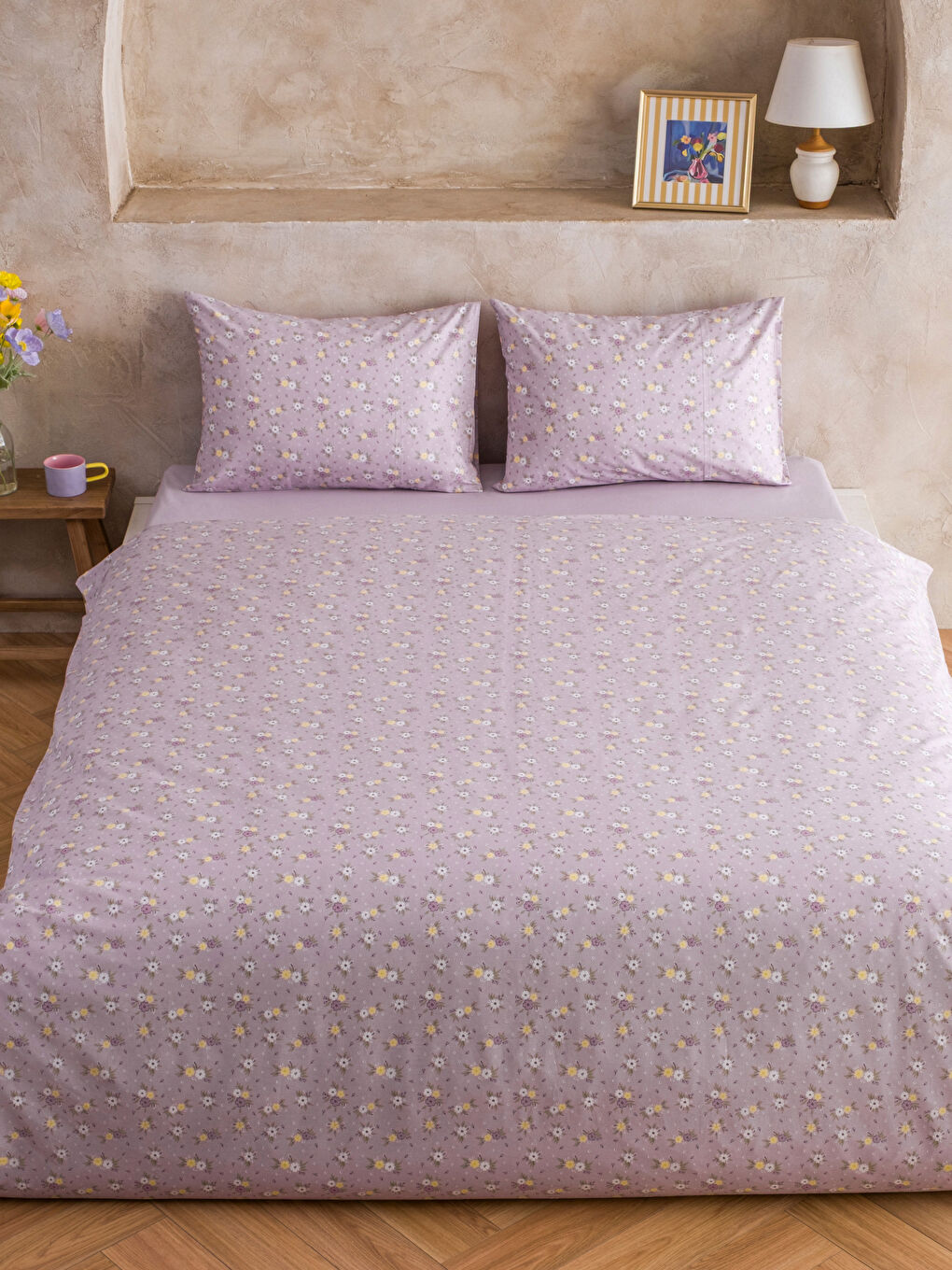 Karışık Çiçek Desenli Çift Kişilik Nevresim Takım-1