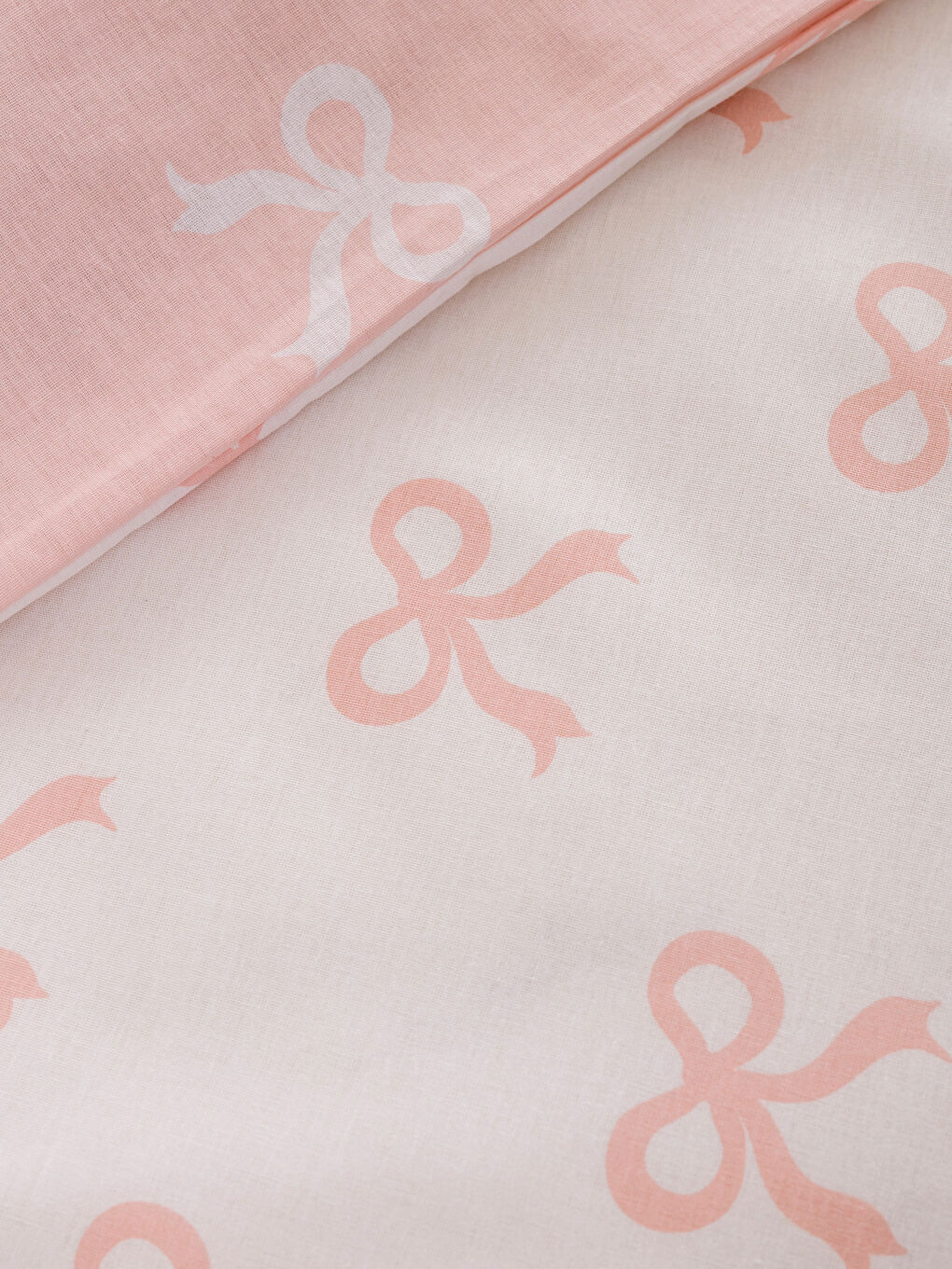 Pembe Fiyonk Baskılı Çift Kişilik Nevresim Seti-4