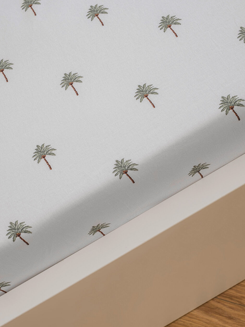 Desenli Çift Kişilik Lastikli Çarşaf-1