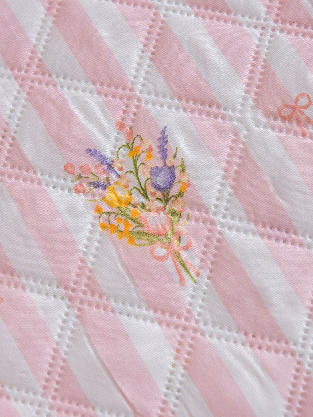 Karışık Desenli Çift Kişilik Yatak Örtüsü-2