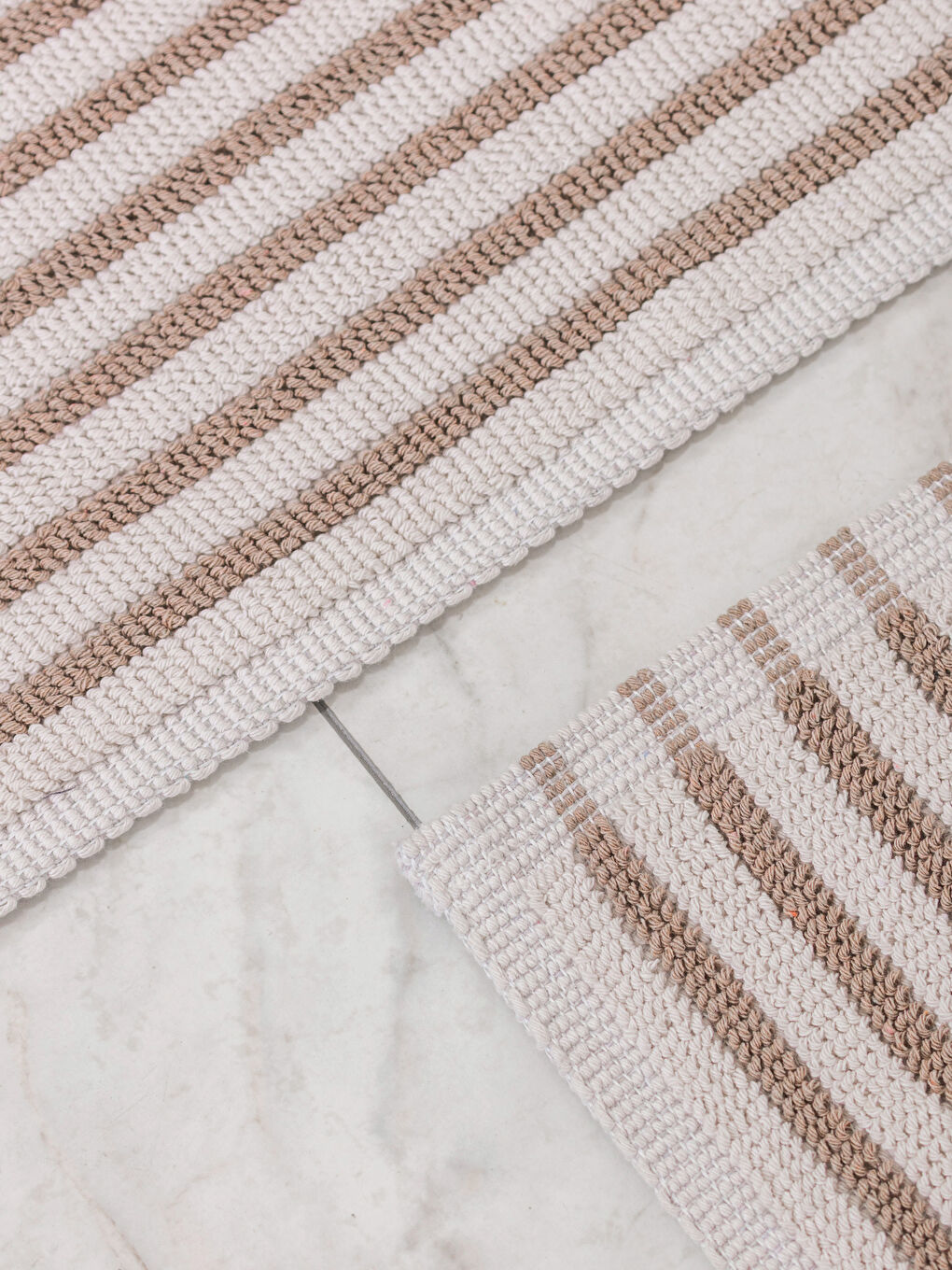 Striped Bath Mat 2'li-1