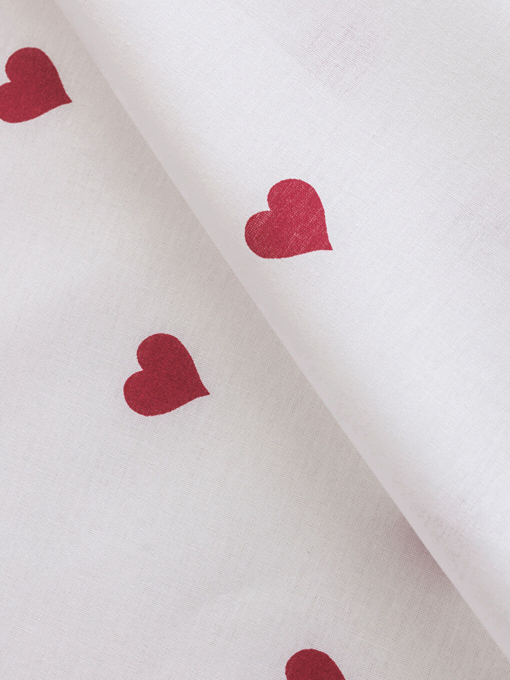 Kırmızı Kalp Baskılı Tek Kişilik Lastikli Çarşaf-2