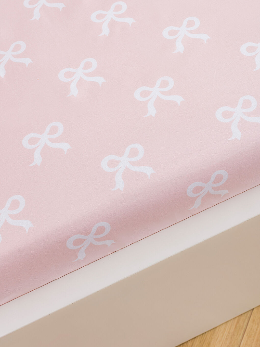 Pembe Çift Kişilik Lastikli Çarşaf-1