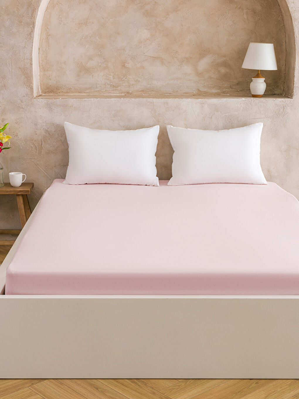 Pembe Çift Kişilik Lastikli Çarşaf