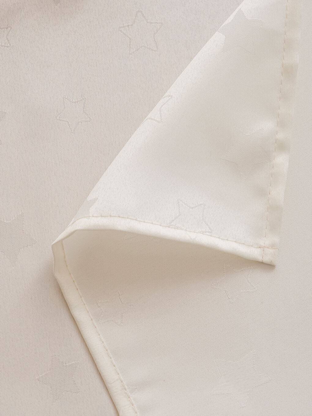 Yıldız Desenli Masa Örtüsü-2