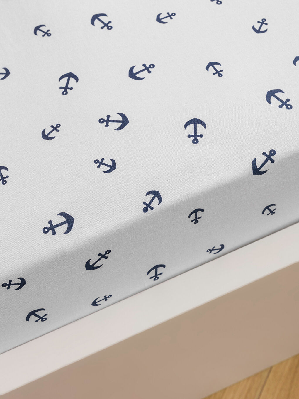 Beyaz Tek Kişilik Lastikli Çarşaf-1