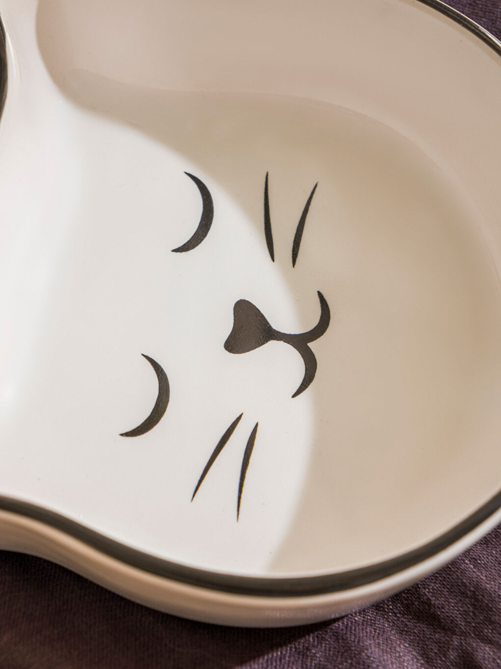 Beyaz Kedi Figürlü Seramik Çerezlik-2