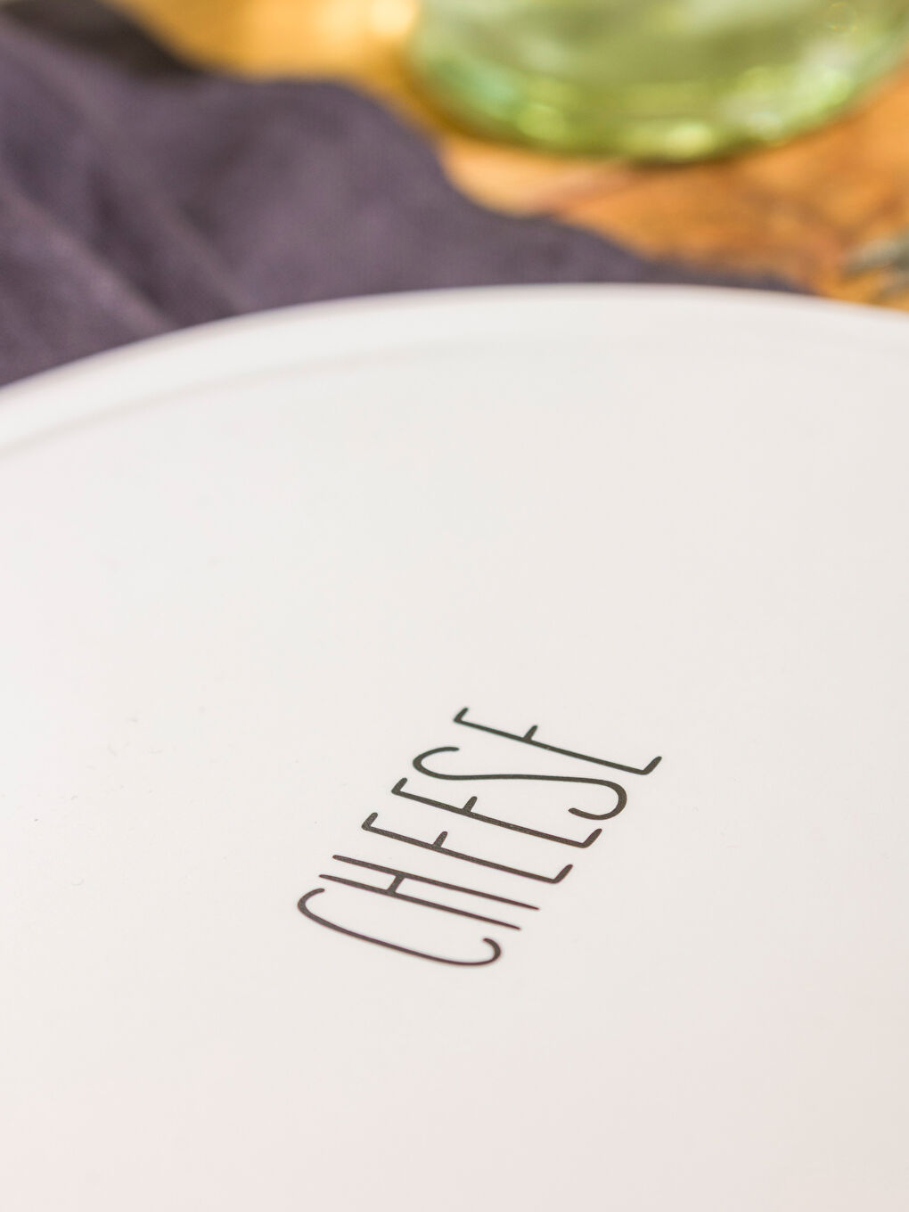 Ekru Baskılı Seramik Peynir Tabağı 27 cm-2