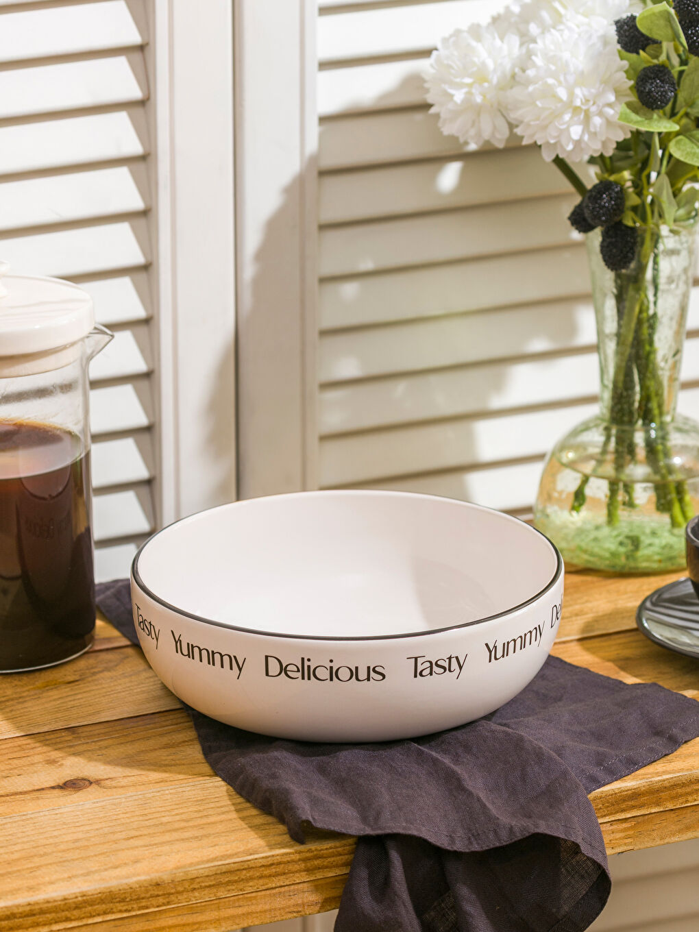 Siyah Yazı Baskılı Seramik Salata Kasesi 20 cm-1