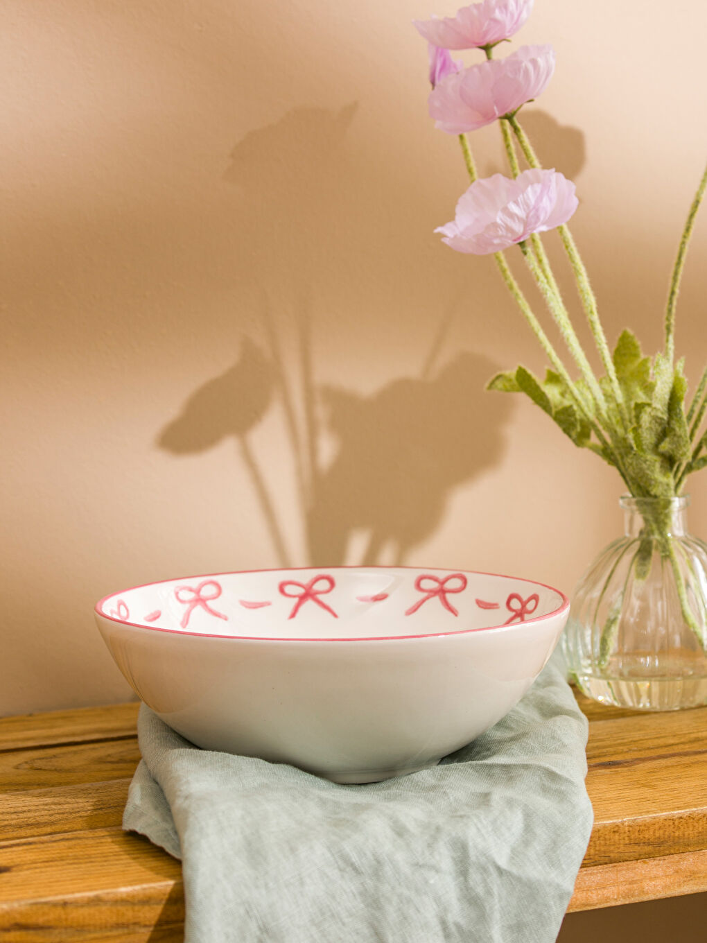 Pembe Fiyonk Baskılı Seramik Salata Kasesi 20 cm-1