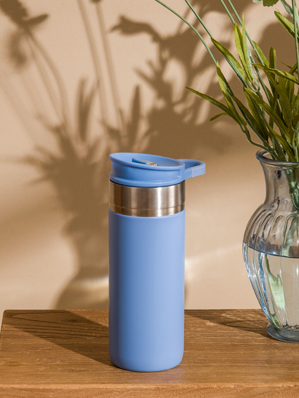 Karışık Taşıma Kulplu ve Açılır Kapaklı Suluk 530 ml