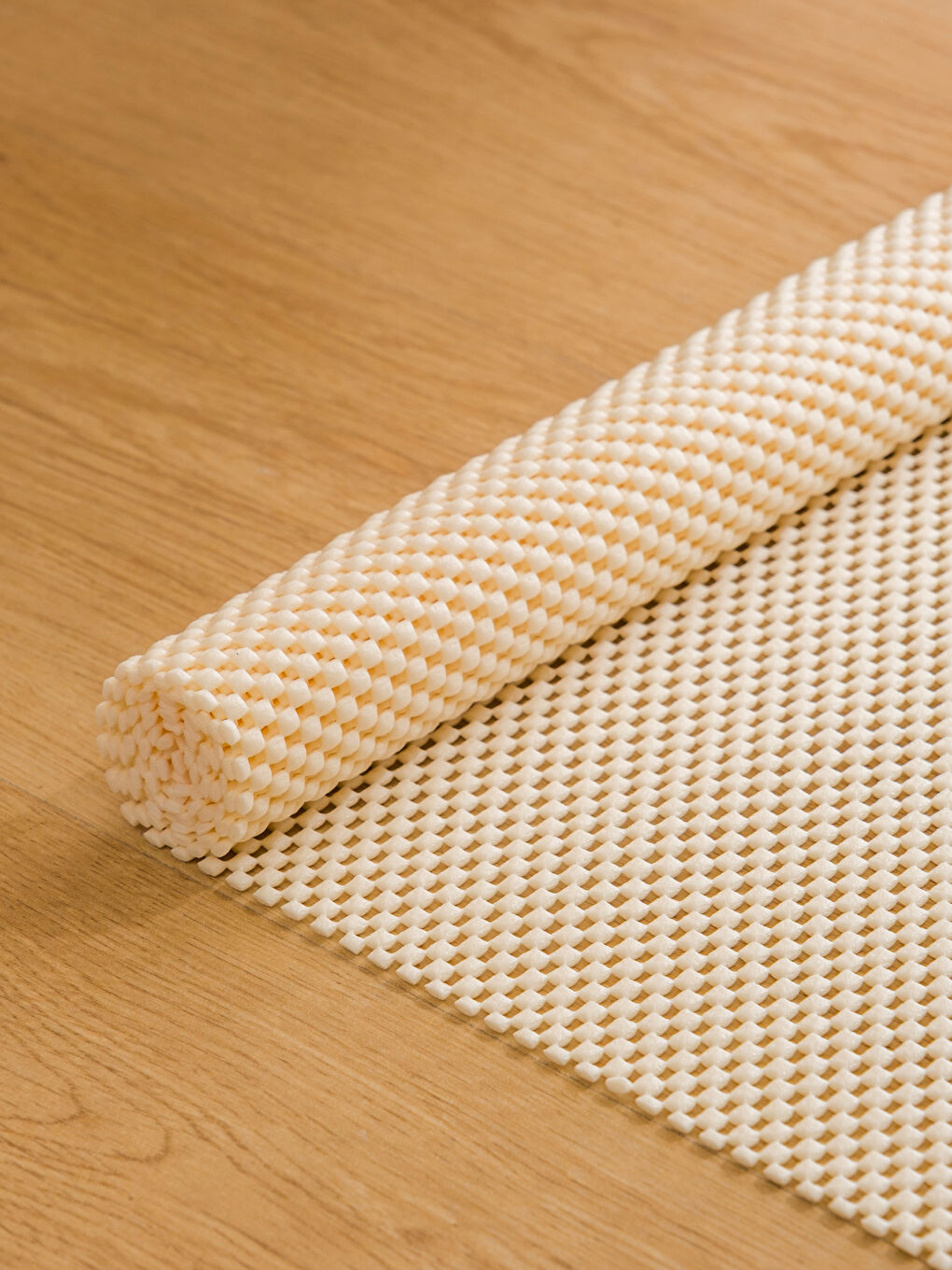 көп мақсатты сырғымайтын еденге және жуынатын бөлмеге арналған төсеніш-1