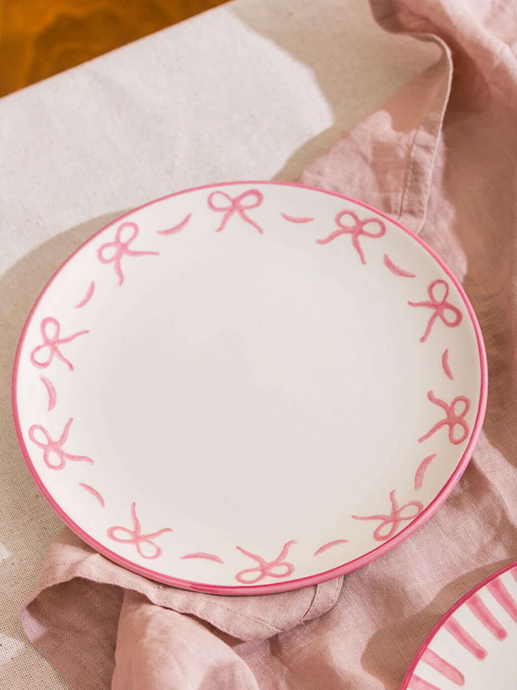 Pembe Fiyonk Baskılı Seramik Pasta Tabağı 4'lü 21 cm-2