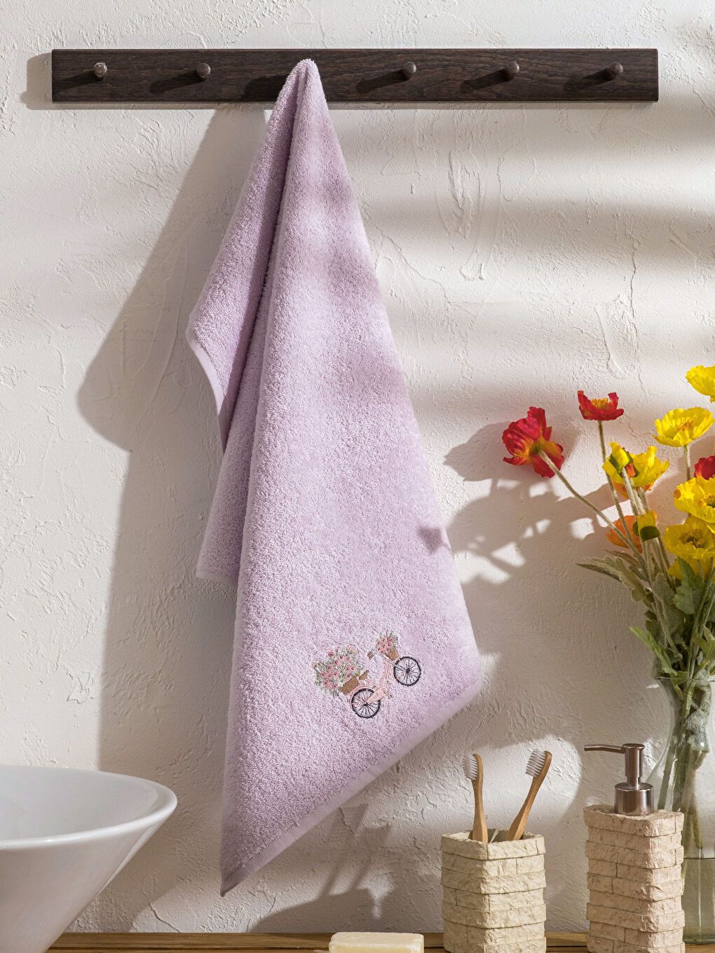 Lila Nakışlı Yüz Havlusu 50x80 cm